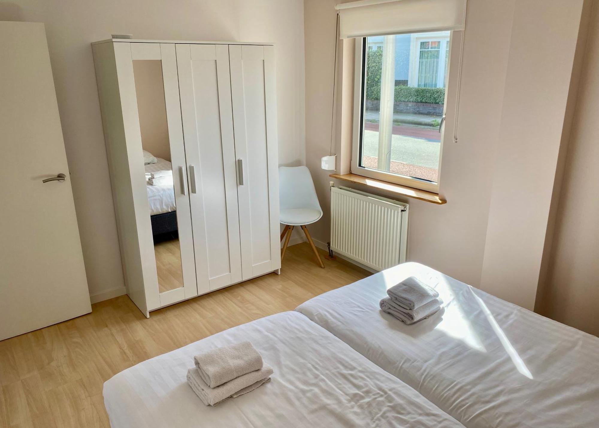 Spacious Family Holiday Home Зандфорт Экстерьер фото